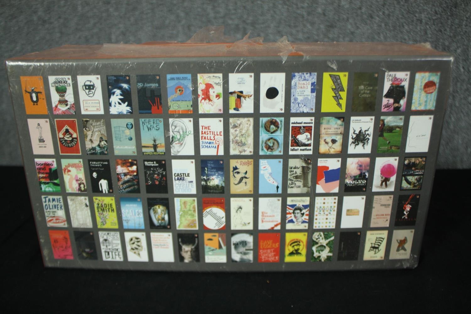 Two boxed sets of Penguin Classics, one new and unwrapped. H.18 W.34 D.12cm. (Largest) - Image 7 of 7