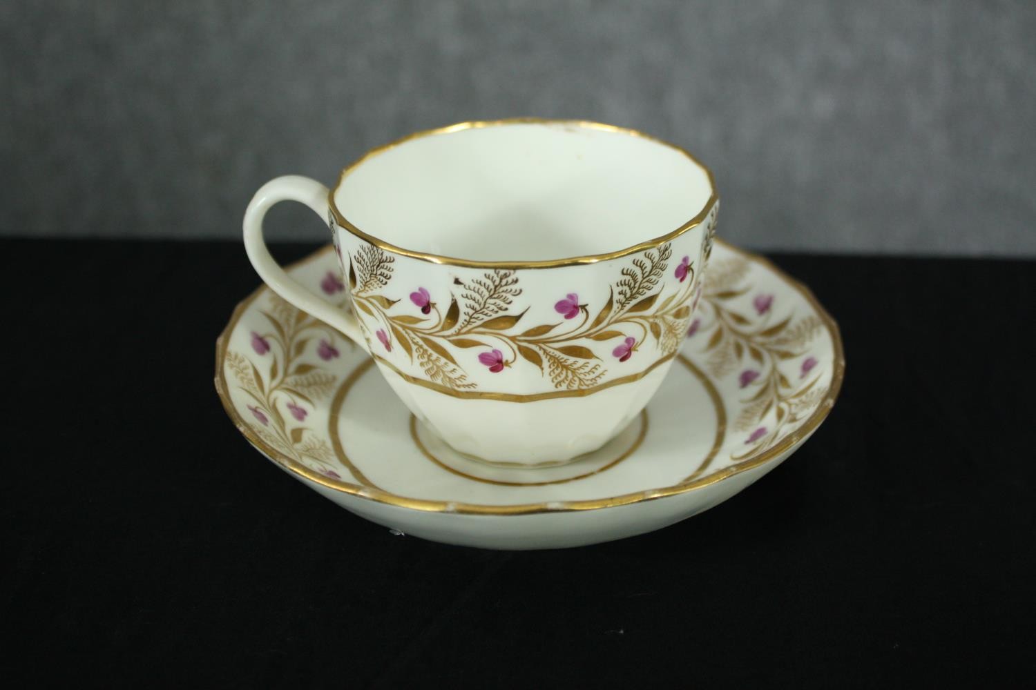 An 18th century Coalport John Rose period. Pattern mark 866 hand-painted part floral coffee and - Image 8 of 14