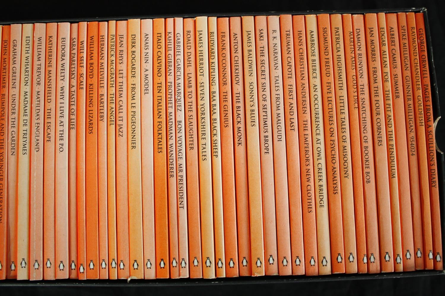 Two boxed sets of Penguin Classics, one new and unwrapped. H.18 W.34 D.12cm. (Largest) - Image 4 of 7