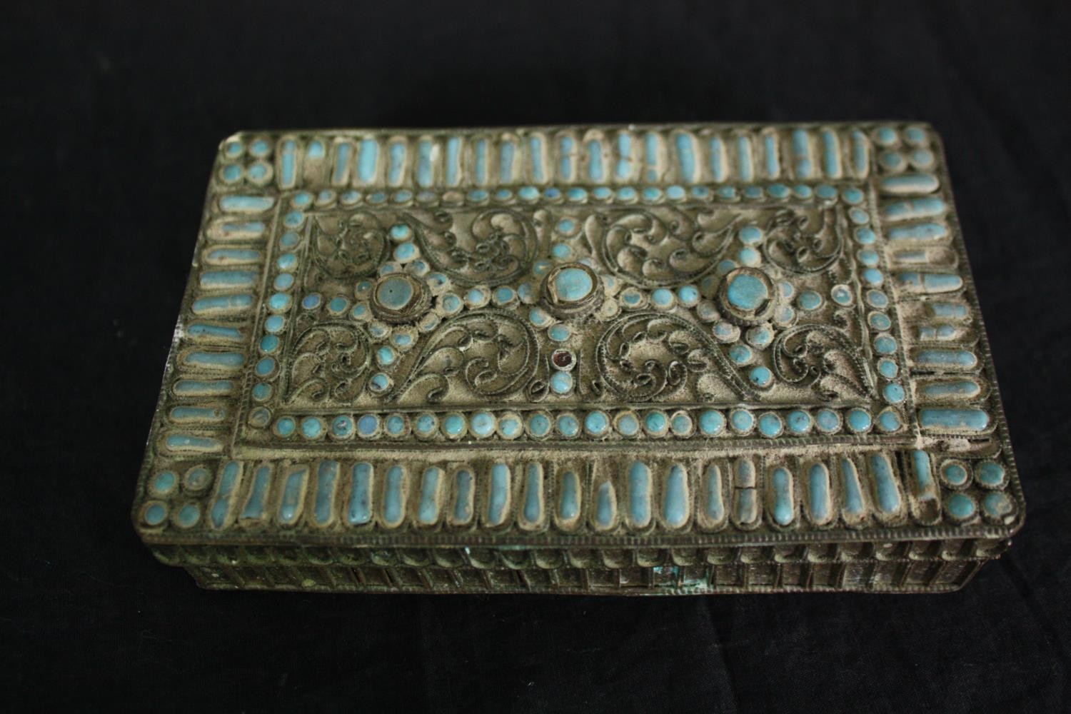 A collection of five boxes, to include, Damascus, Mother of Pearl and Chinese blue glass inlaid. H.8 - Image 6 of 6