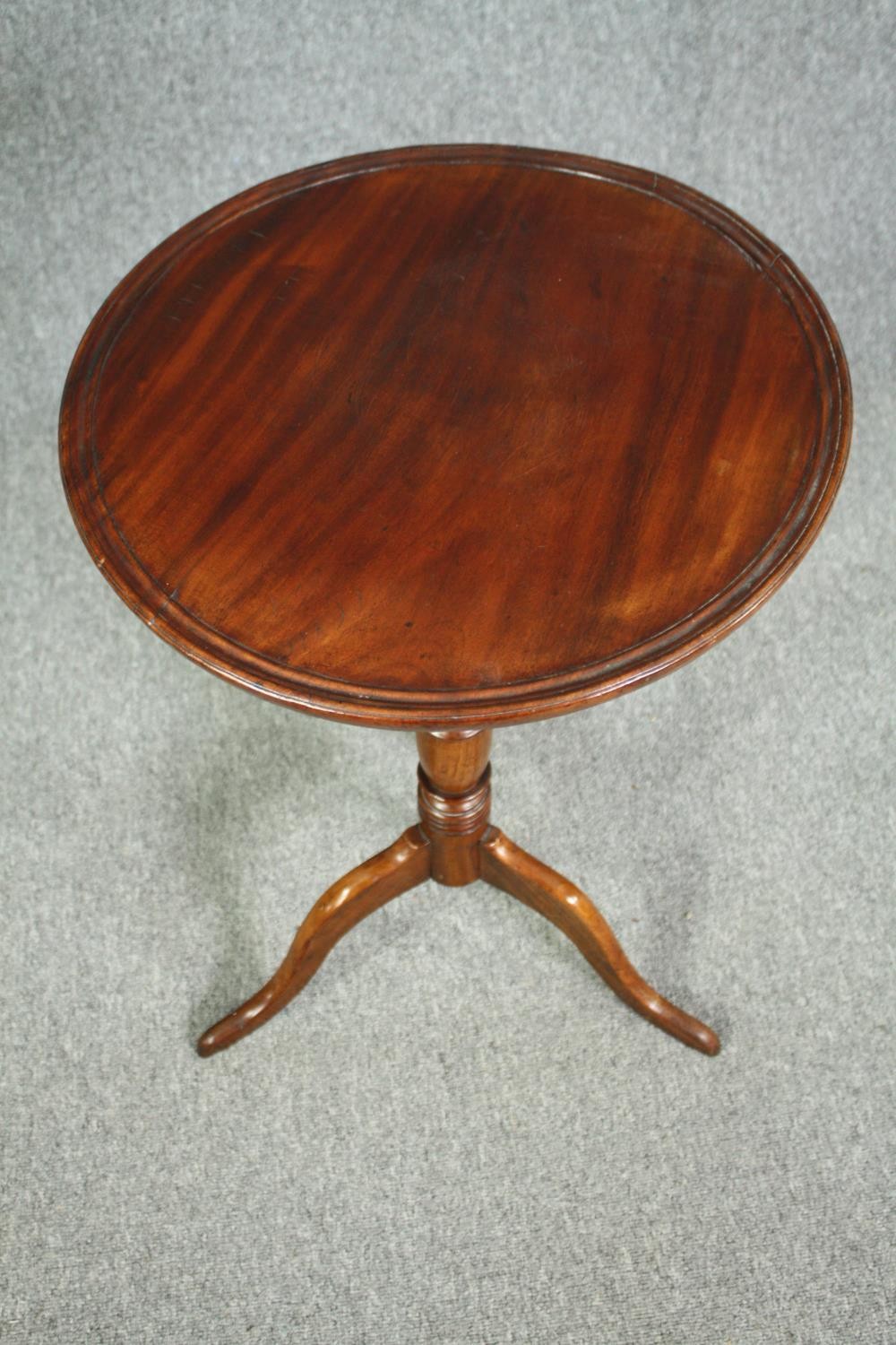 Lamp table, Georgian dish top mahogany. H.74 Dia.47cm. - Image 3 of 4