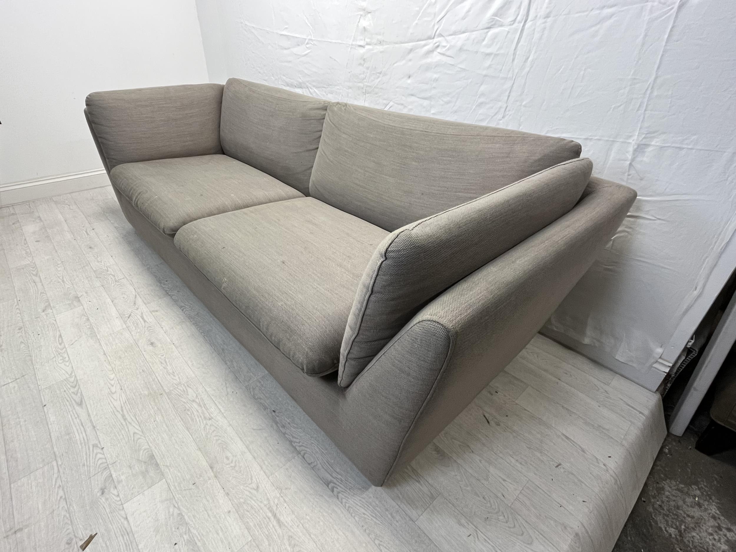 Sofa, contemporary, Content by Conran. H.65 W.232 D.87cm. - Image 3 of 6