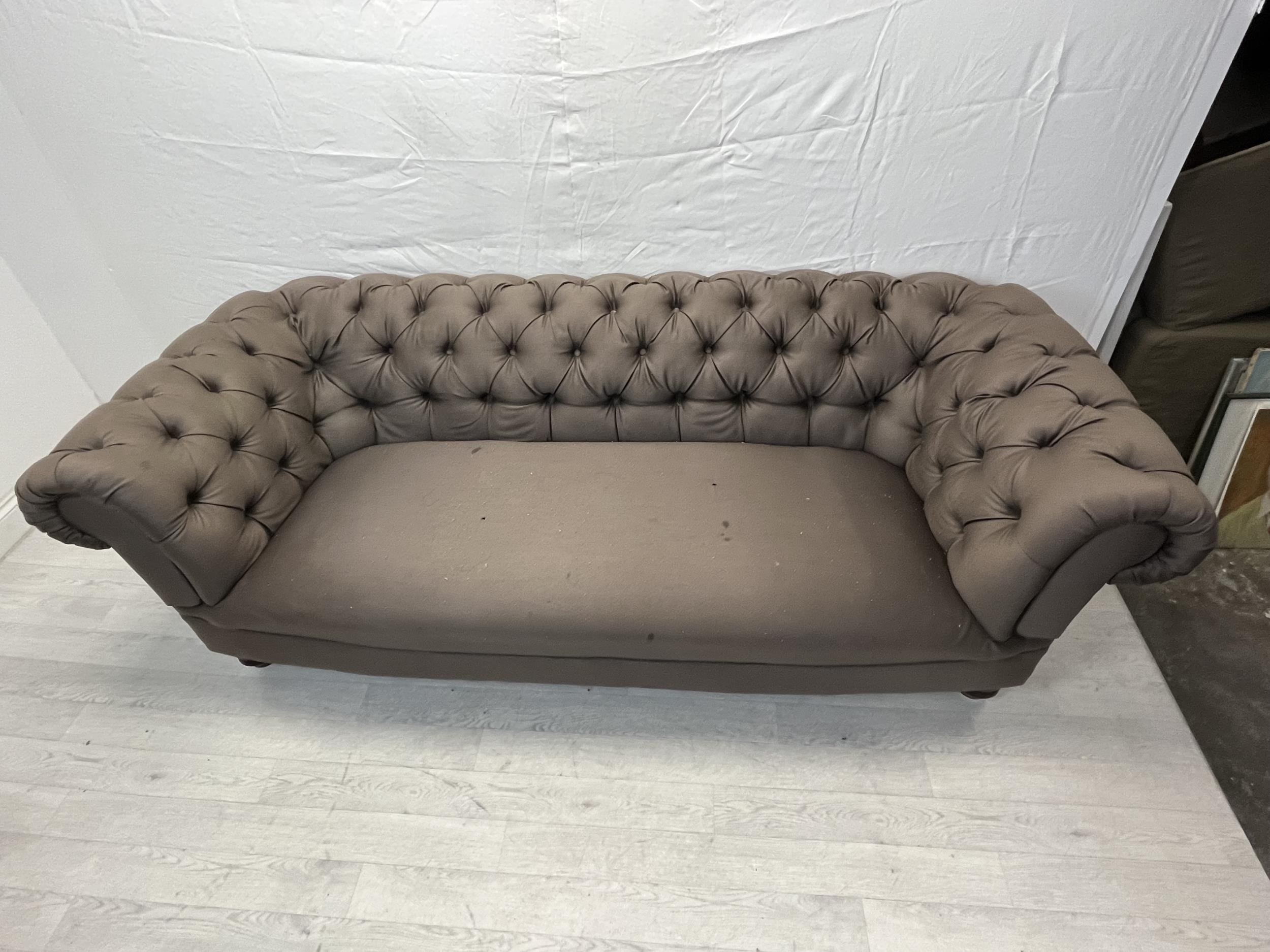 Chesterfield sofa, contemporary on turned supports. (Some stains and burn marks) H.70 W.215 D.90cm. - Image 2 of 8
