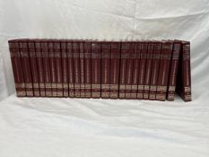 The World Book Encyclopaedia, complete set of 24 volumes. H.25.5cm.