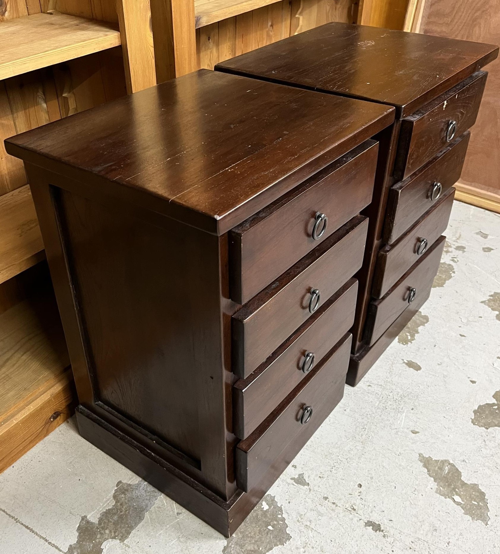 A pair of Eastern teak bedside chests by Raft furniture. H.65 W.45 D.40.cm. - Image 3 of 6