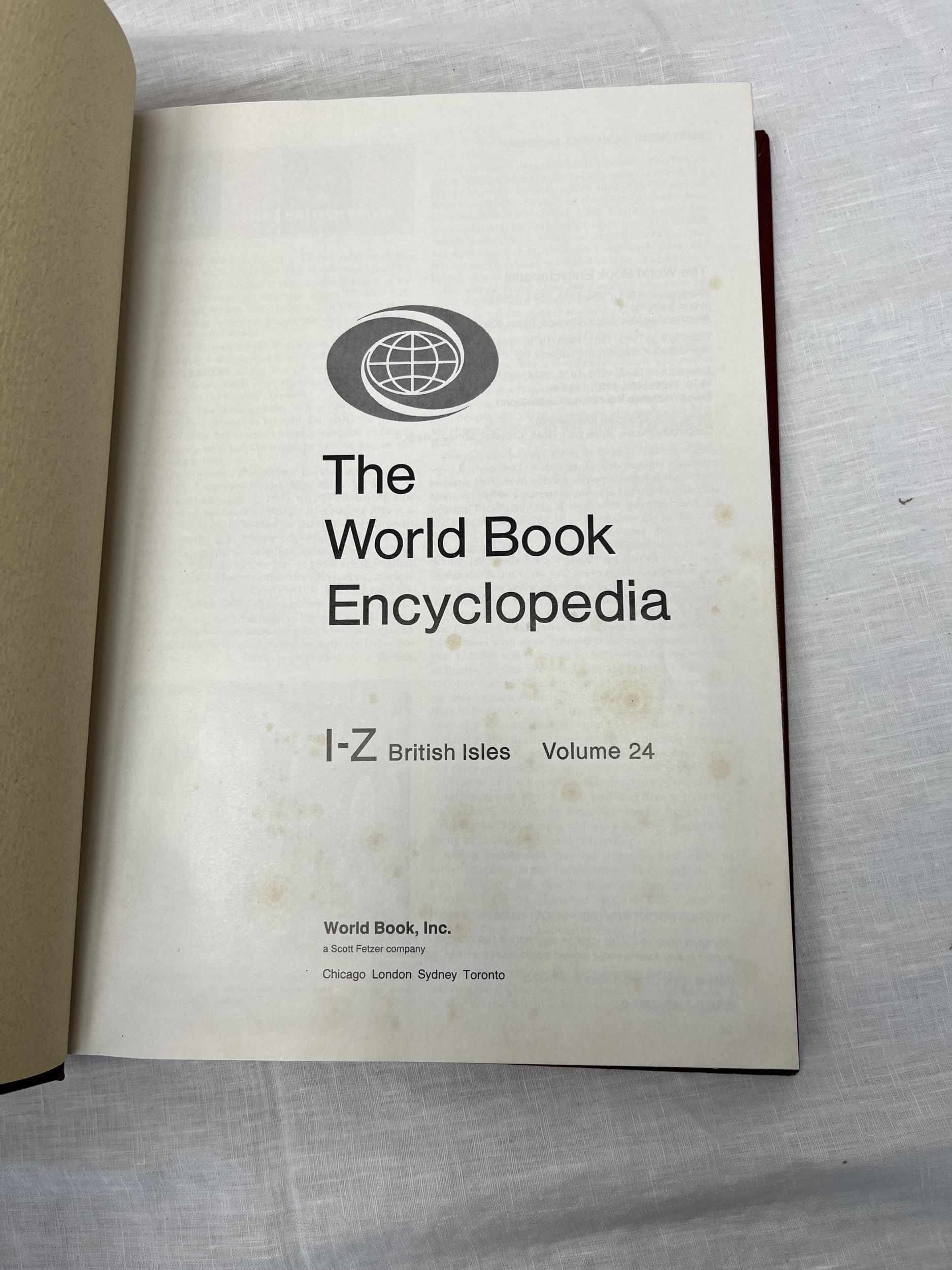 The World Book Encyclopaedia, complete set of 24 volumes. H.25.5cm. - Image 3 of 3