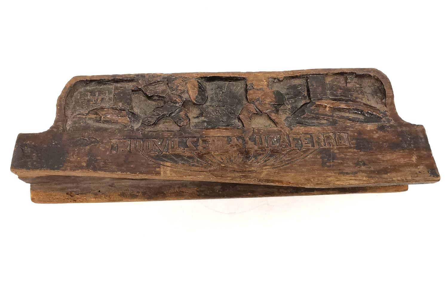 A 19th century decorative Italian wood carving possibly a small lintel or Sicilian cart fragment. - Image 3 of 7