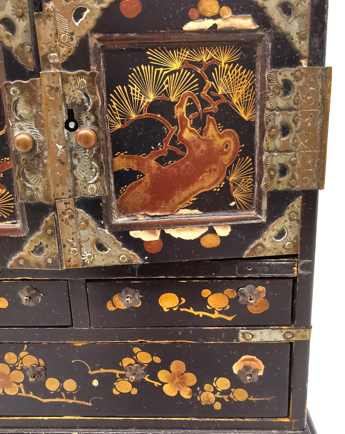 A late 19th century Japanese lacquered and gilded jewellery cabinet on stand. Each door decorated - Image 2 of 11