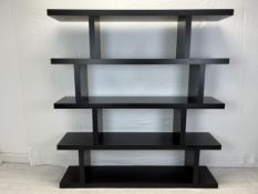 A contemporary full height ebonised hardwood display shelf. H.173 W.162.5 D.36cm.