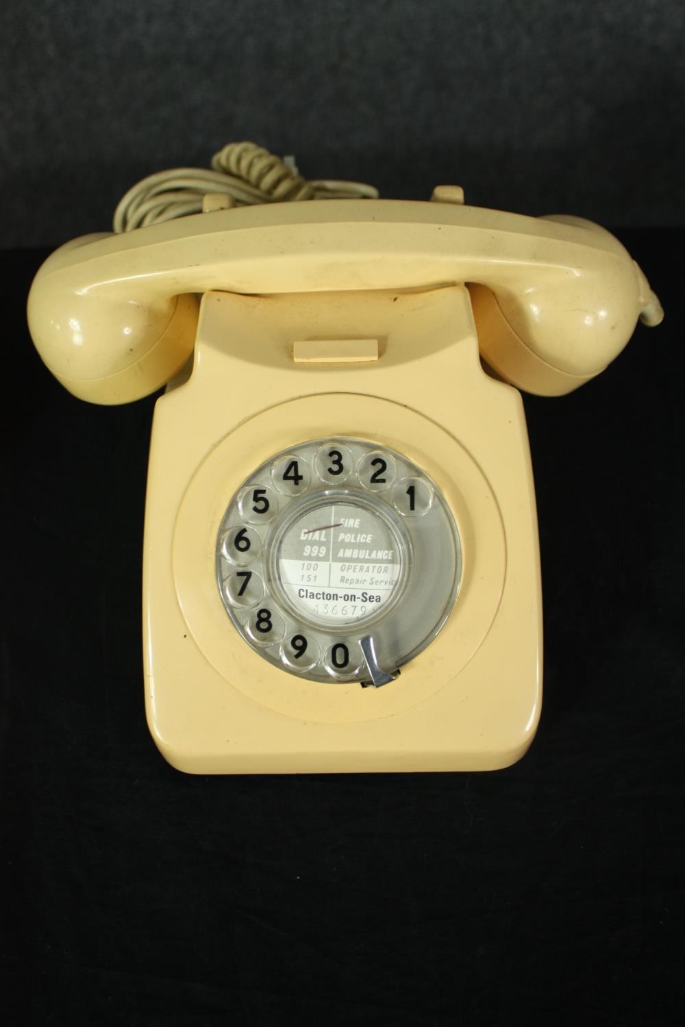 Three vintage telephones. H.16 W.15 D.24cm. (largest). - Image 4 of 9