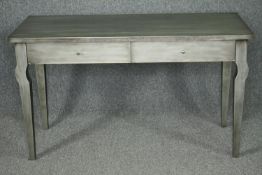 Dressing or writing table, contemporary painted. H.75 W.130 D.53cm.
