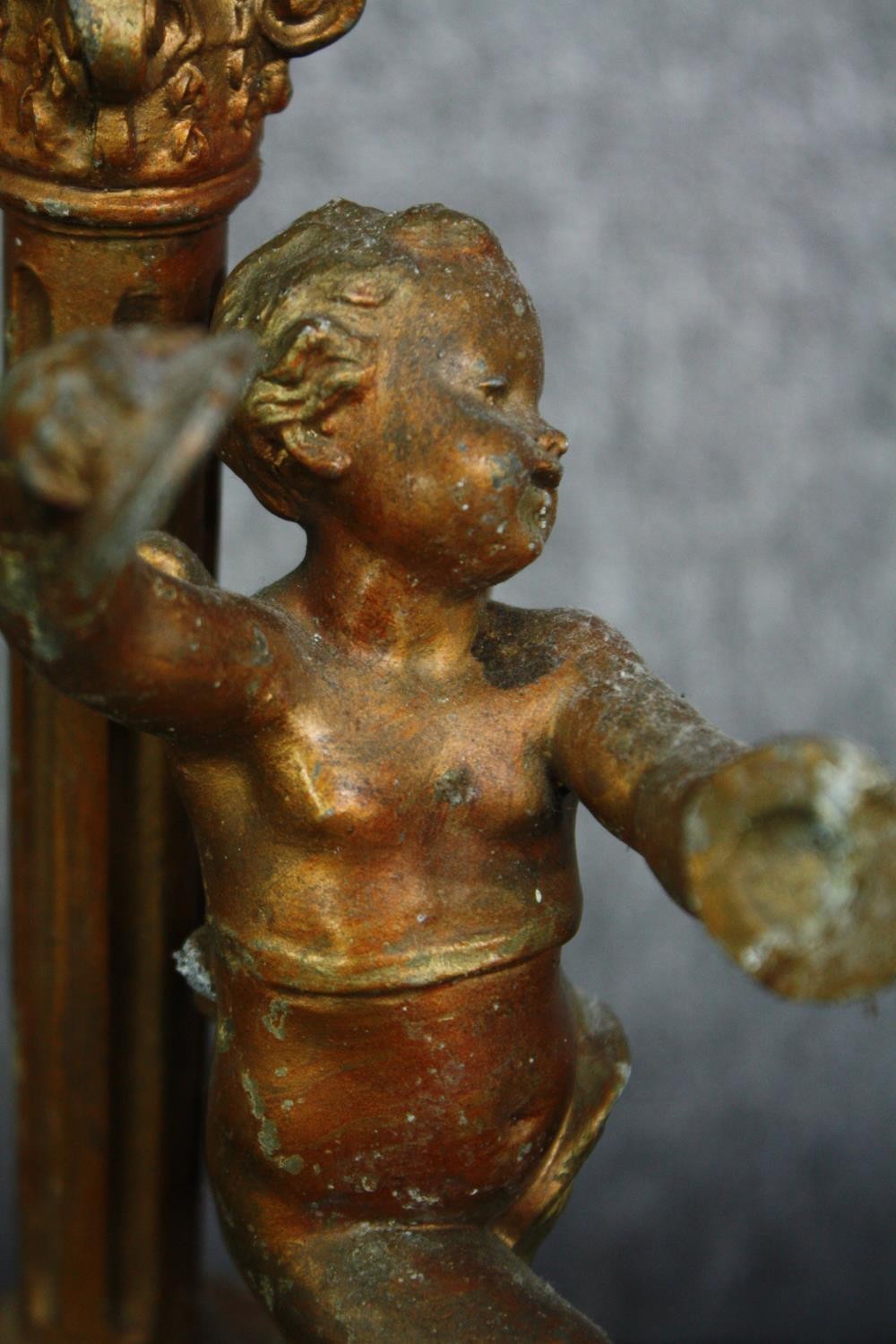 Table lamp, late 19th century gilt metal with figural cherub and Corinthian column support with - Image 4 of 5