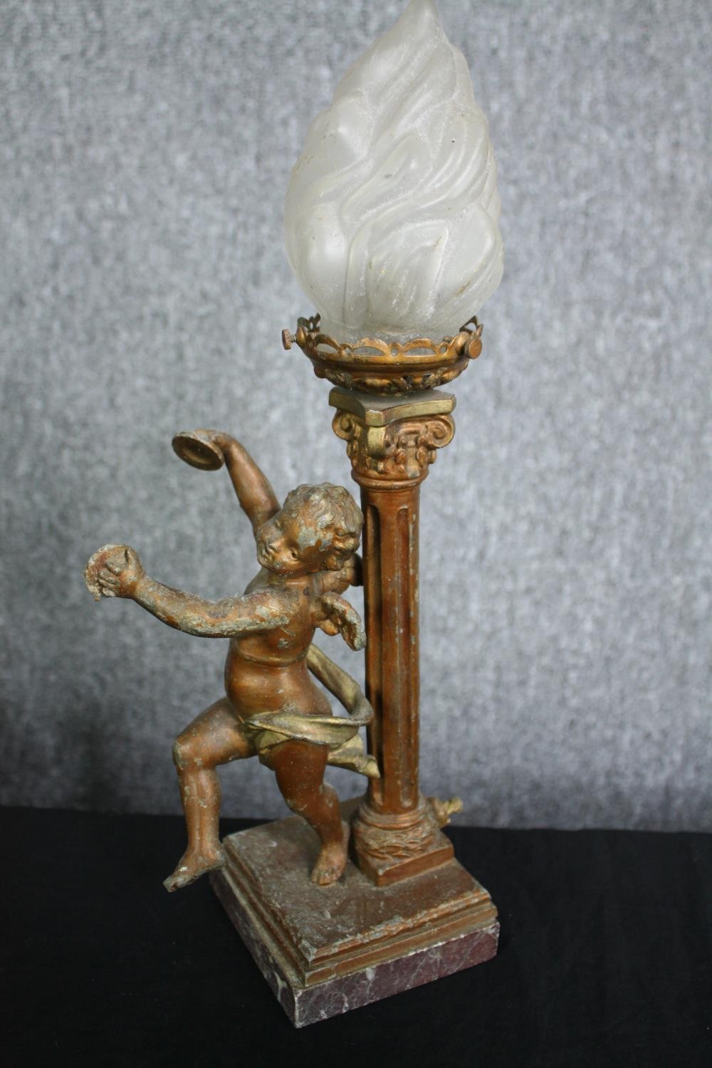 Table lamp, late 19th century gilt metal with figural cherub and Corinthian column support with - Image 2 of 5