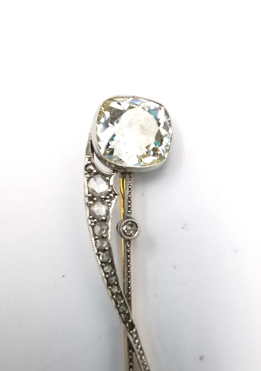 A French early 20th century Art Nouveau design platinum and diamond brooch. Set with a cushion - Image 6 of 12