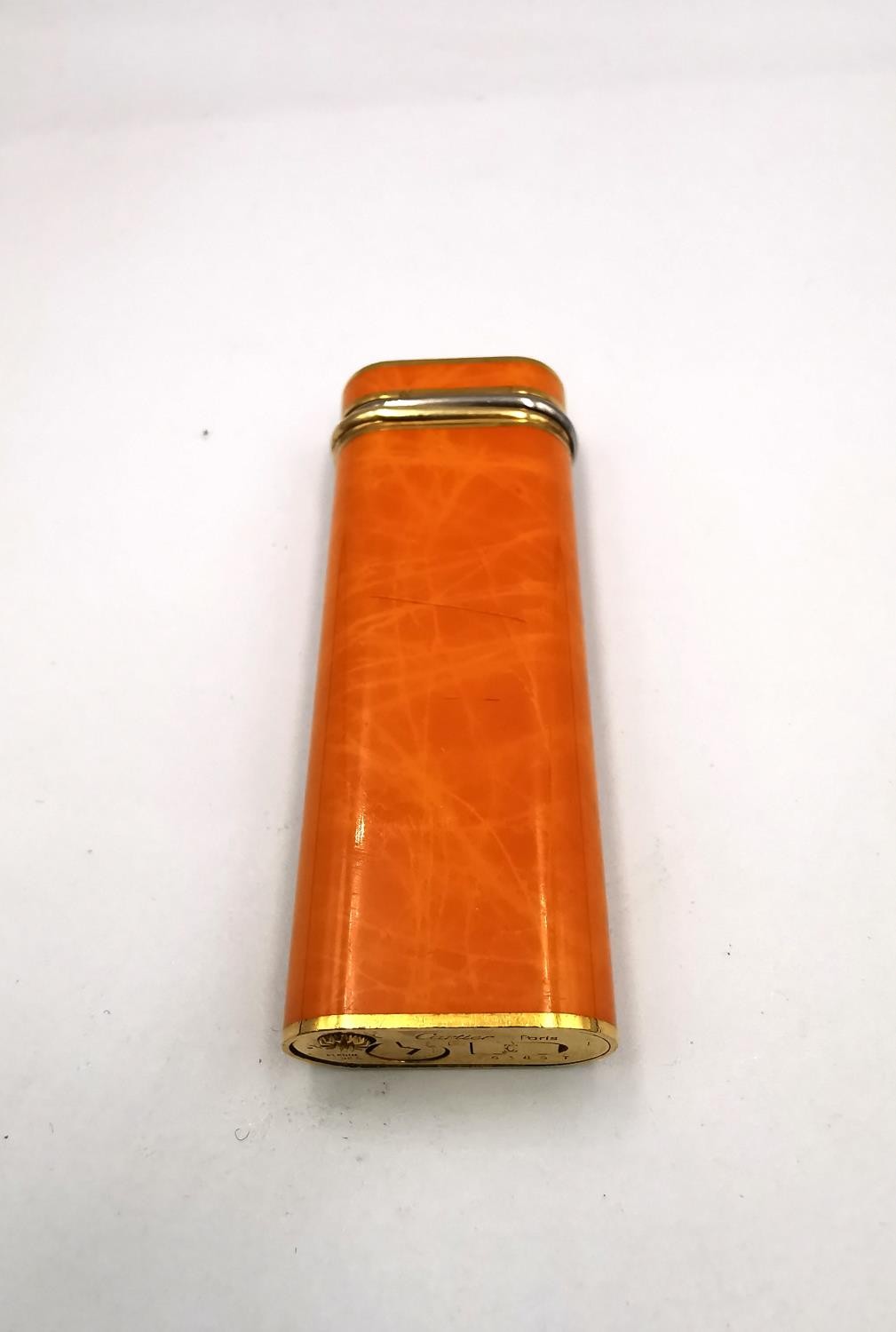 Cartier Must de Cartier lighter with three colour gold plated bands and orange marbled finish. - Image 2 of 7