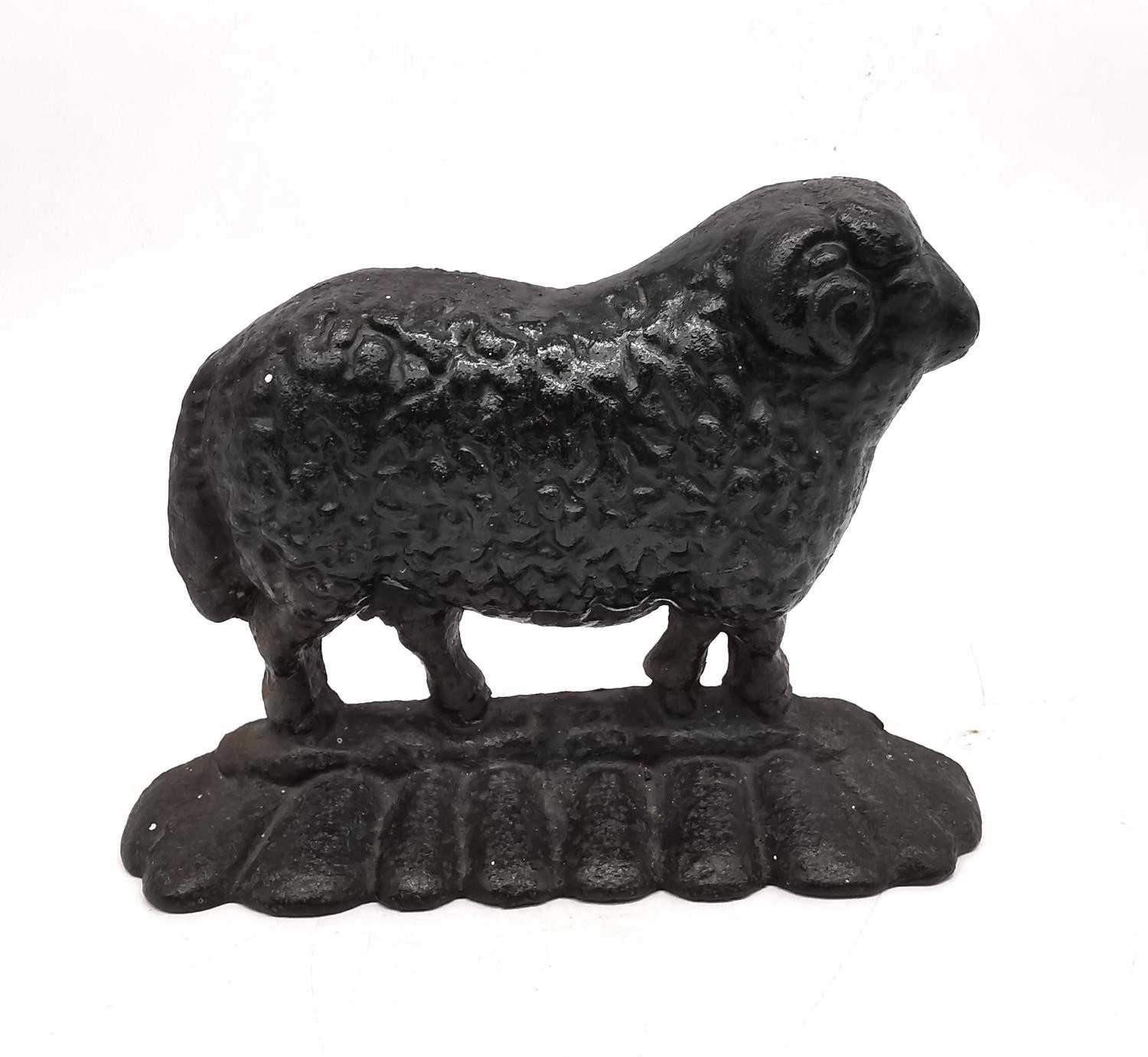 A ate 19th/early 20th century cast iron sheep with curled horns doorstop. H.17 L.23cm. - Image 2 of 4