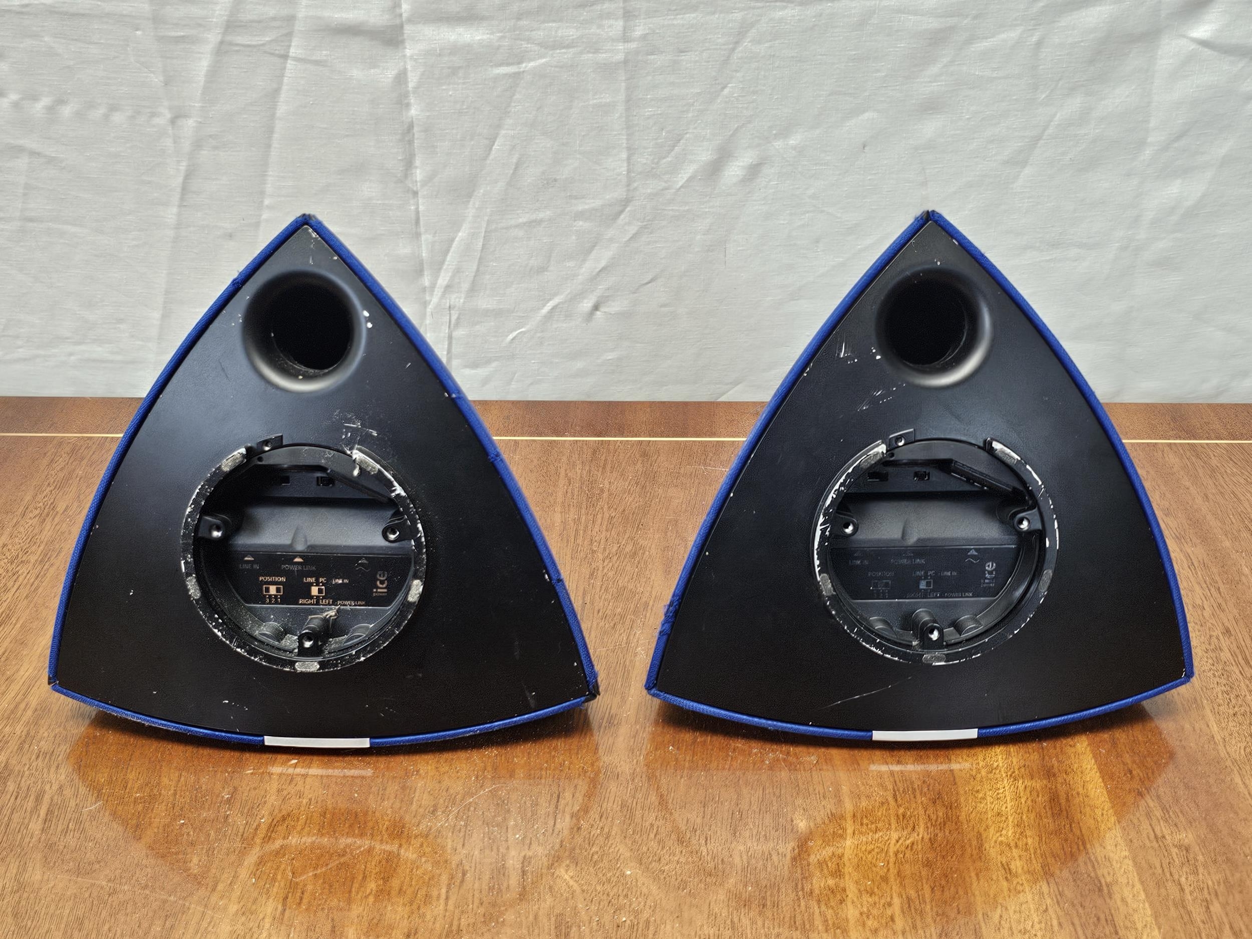 A pair of Bang and Olufsen Beolab 4 PC speakers. H.20 W.20 D.20cm. - Image 5 of 6