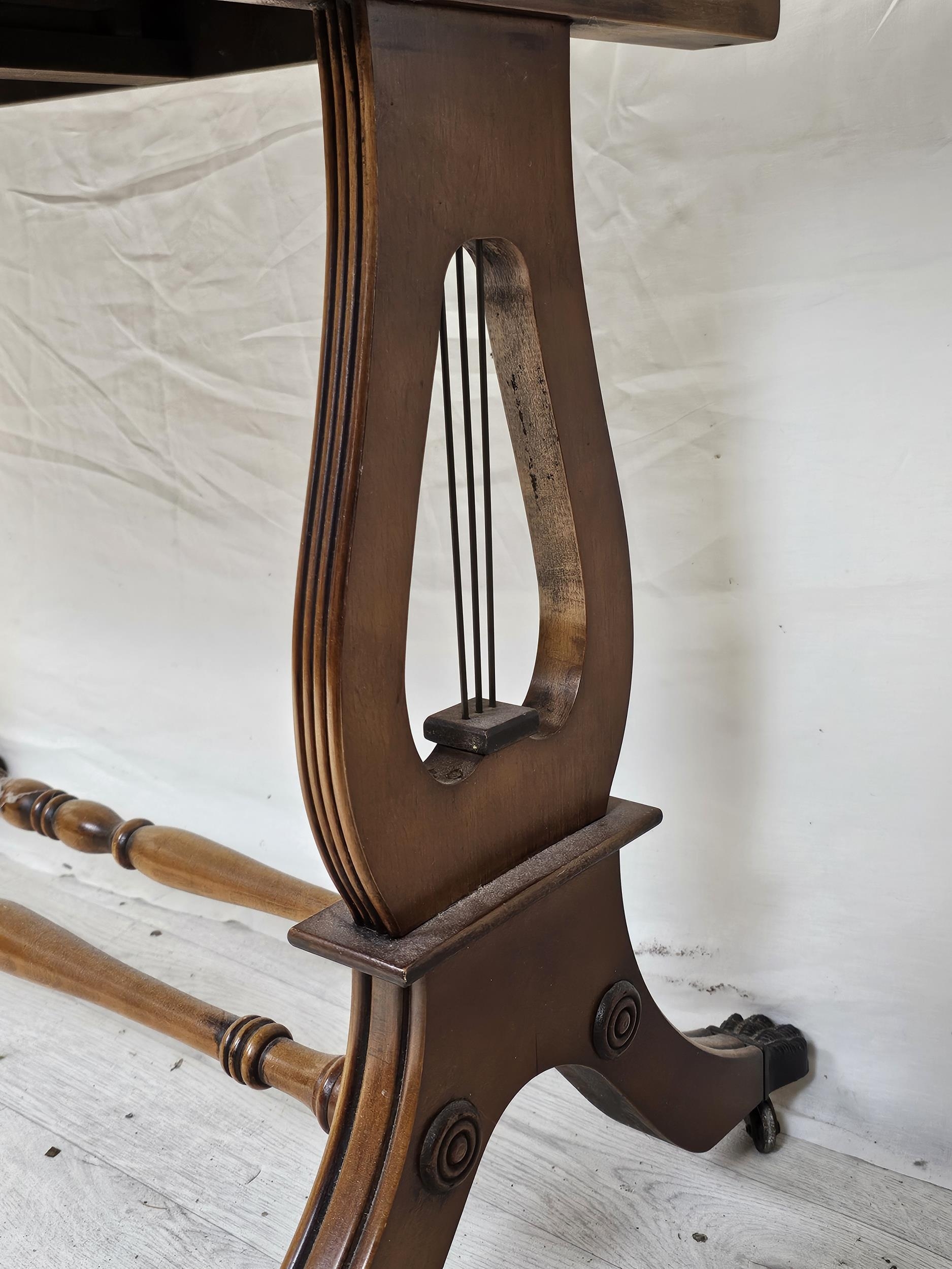 Sofa table, Regency style mahogany and satinwood strung. H.74 W.135 D.89cm. - Image 5 of 8