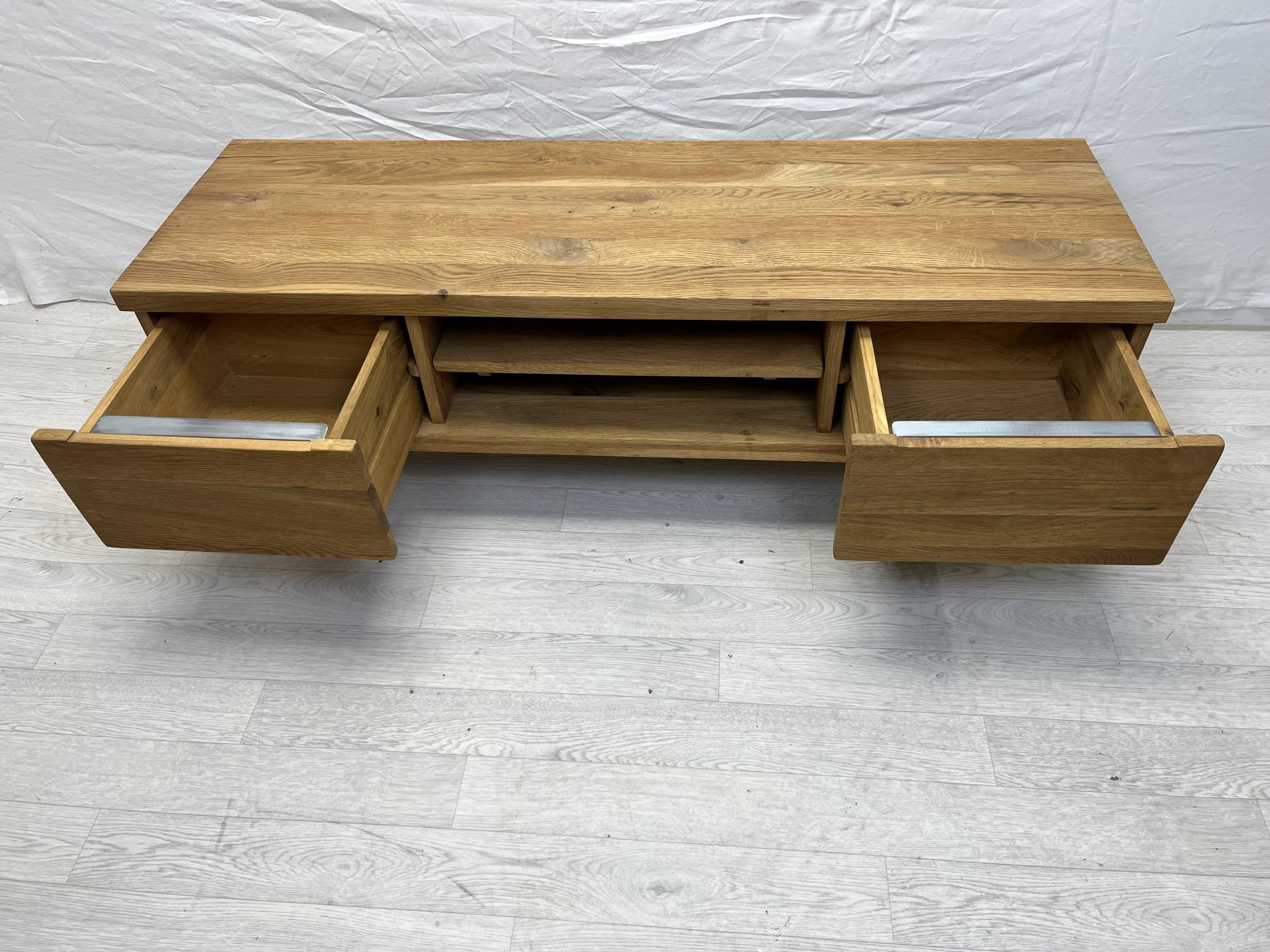 Hi Fi or TV stand, contemporary hardwood on metal supports. H.45 W.138 D..45cm. - Image 5 of 7