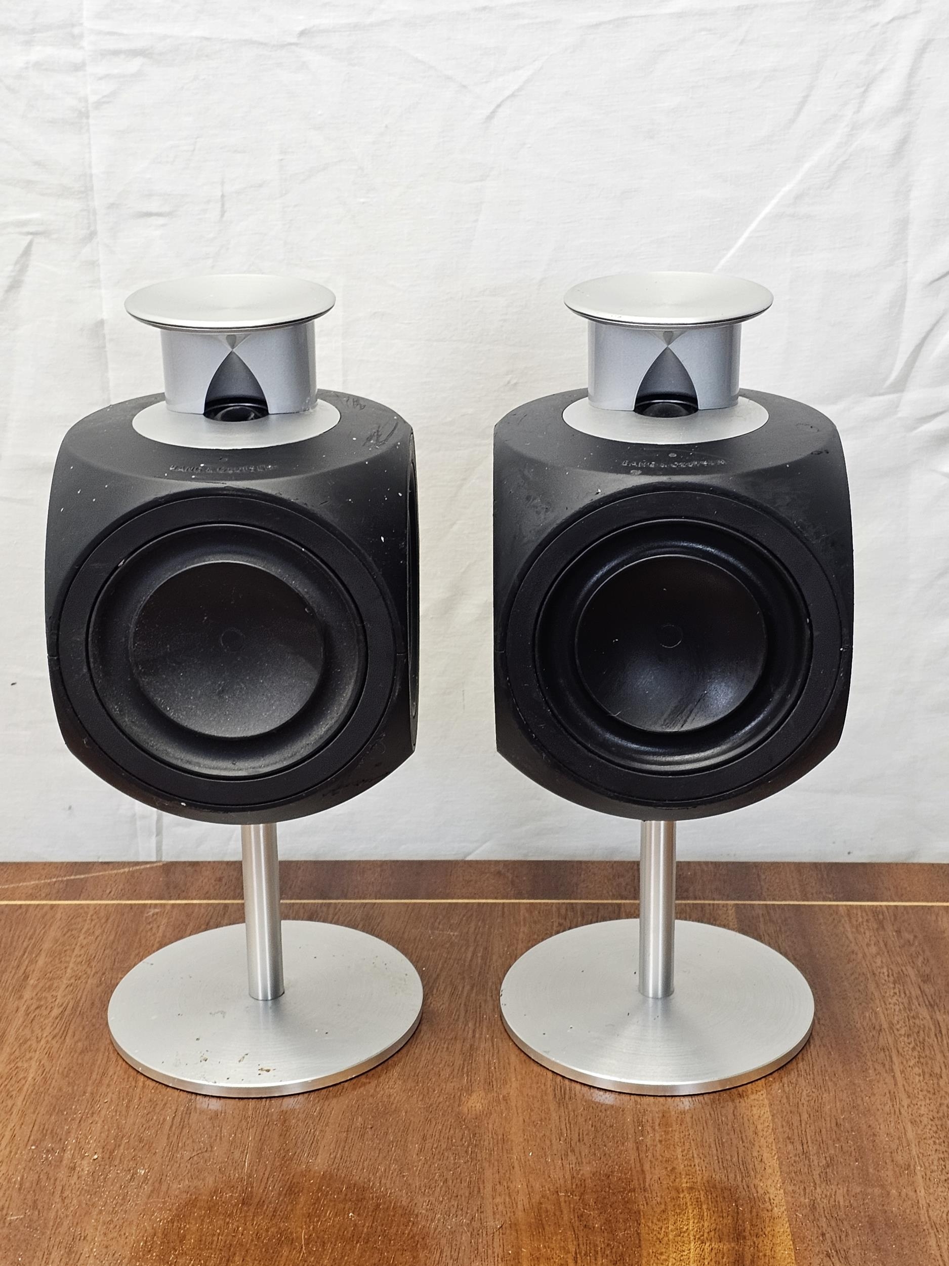 A pair of Bang and Olufsen Beolab 3 active speakers. H.33 W.14 D.17cm.