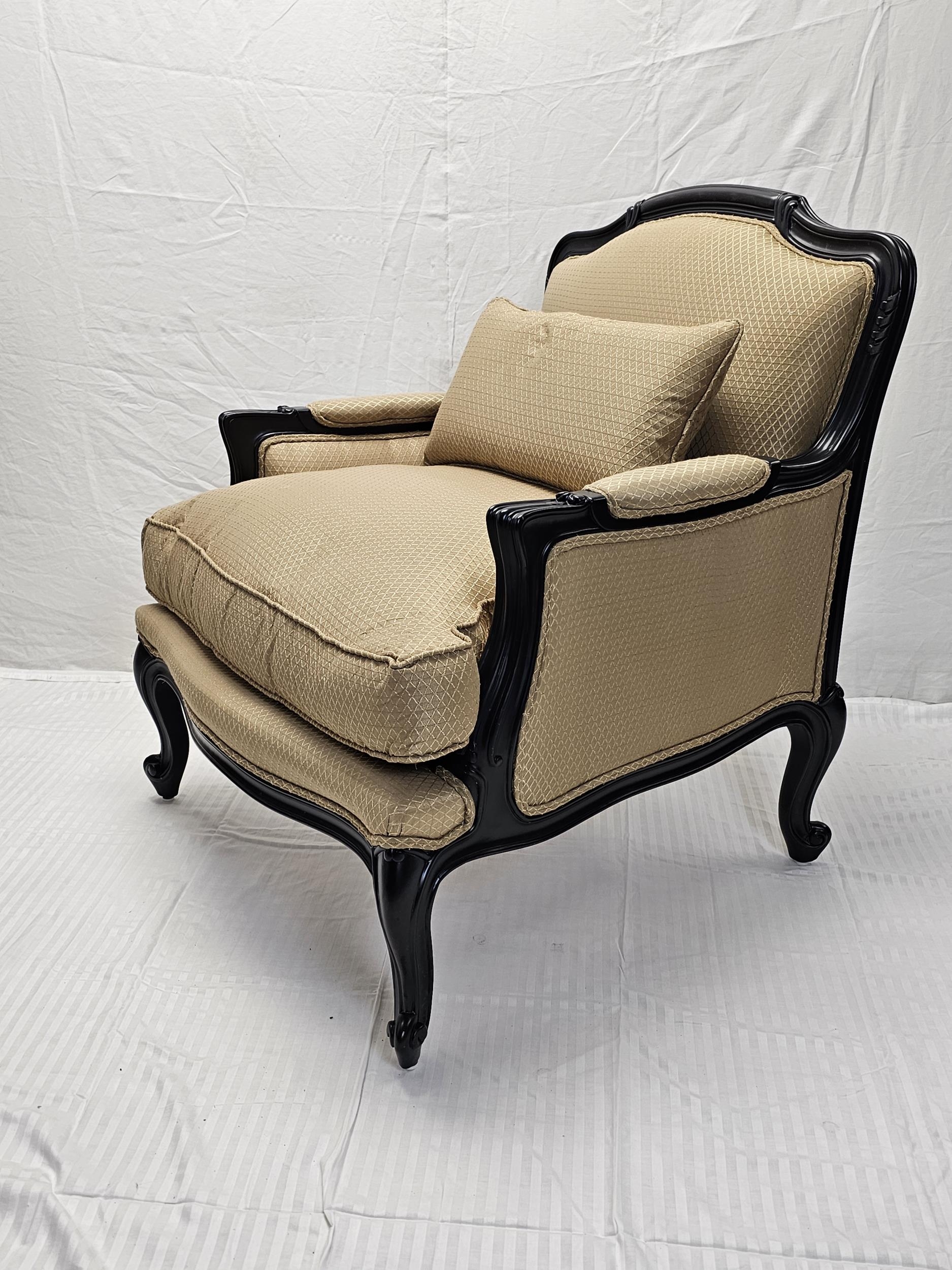 A pair of contemporary (as new) Louis XV style ebonised armchairs. - Image 2 of 6