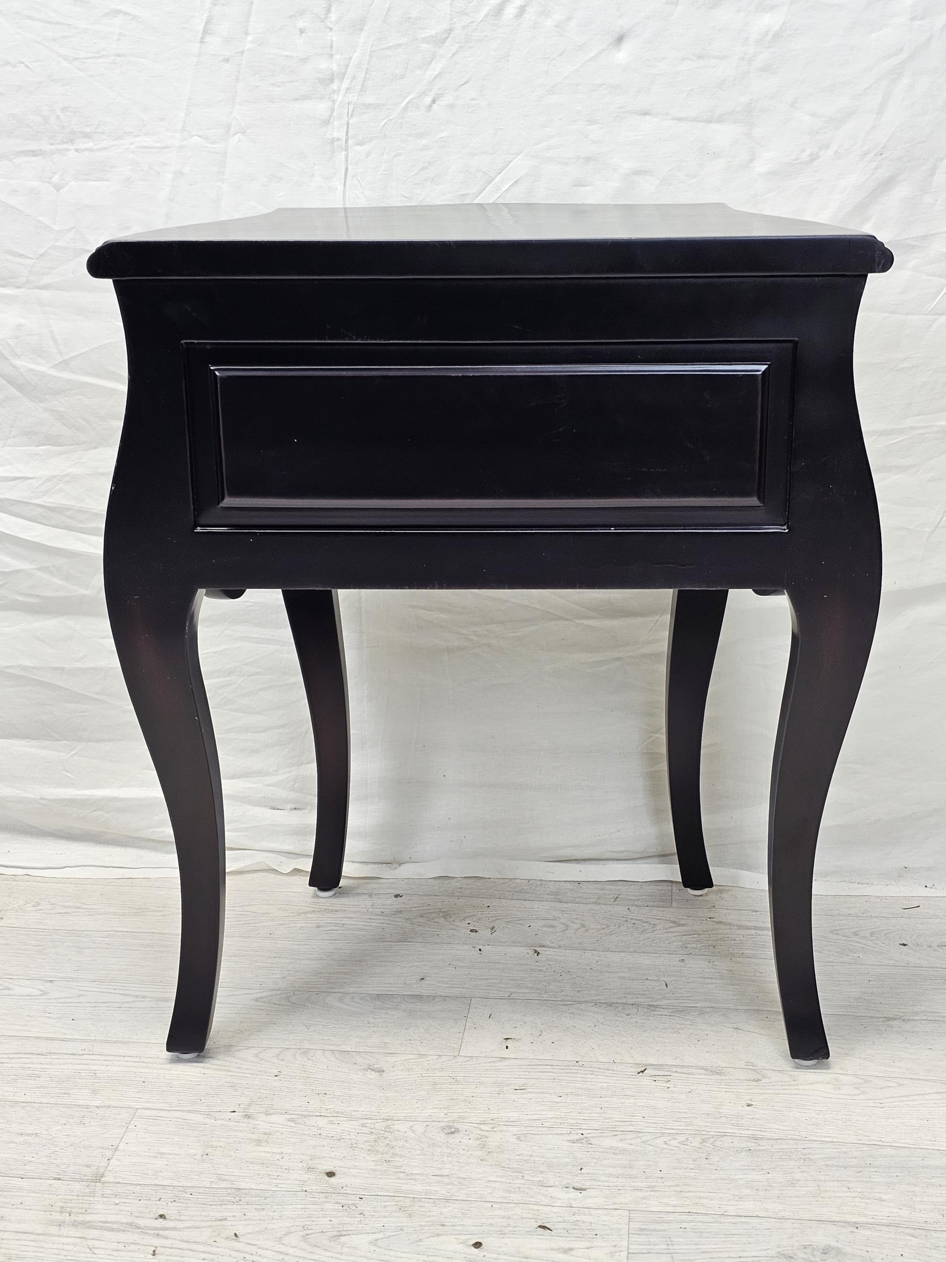 A pair of contemporary ebonised Continental style bedside chests. H.71 W.57 D.49cm. - Image 8 of 10