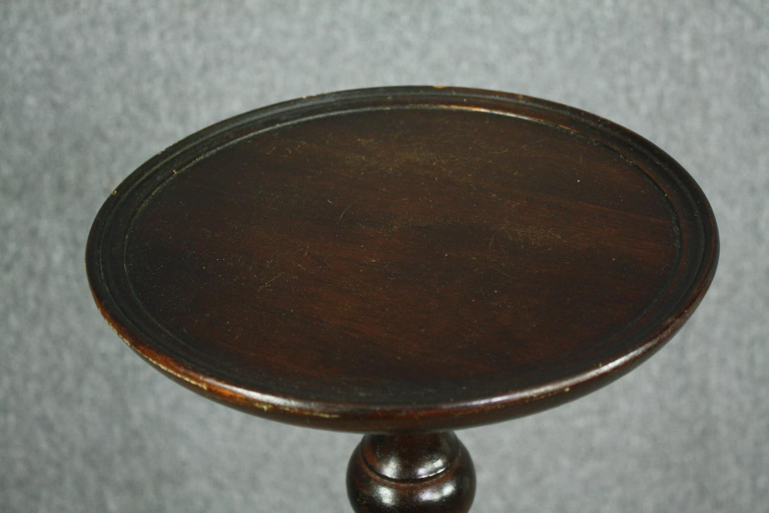 Torchere plant stand, Georgian style mahogany. H.102cm. - Image 3 of 4