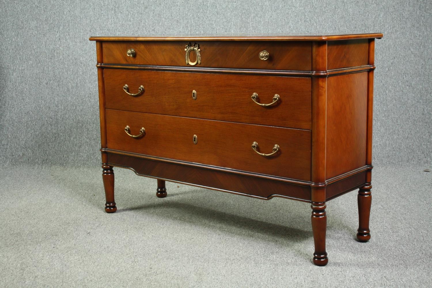 Chest of drawers, contemporary Empire style cherrywood. H.80 W.119 D.42cm. - Image 4 of 9