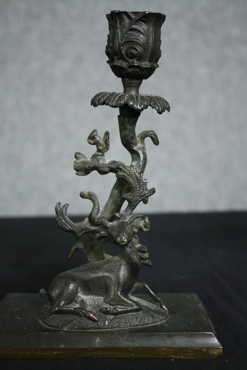 A pair of bronze candlesticks of naturalistic form. H.20 cm. (each) - Image 2 of 6