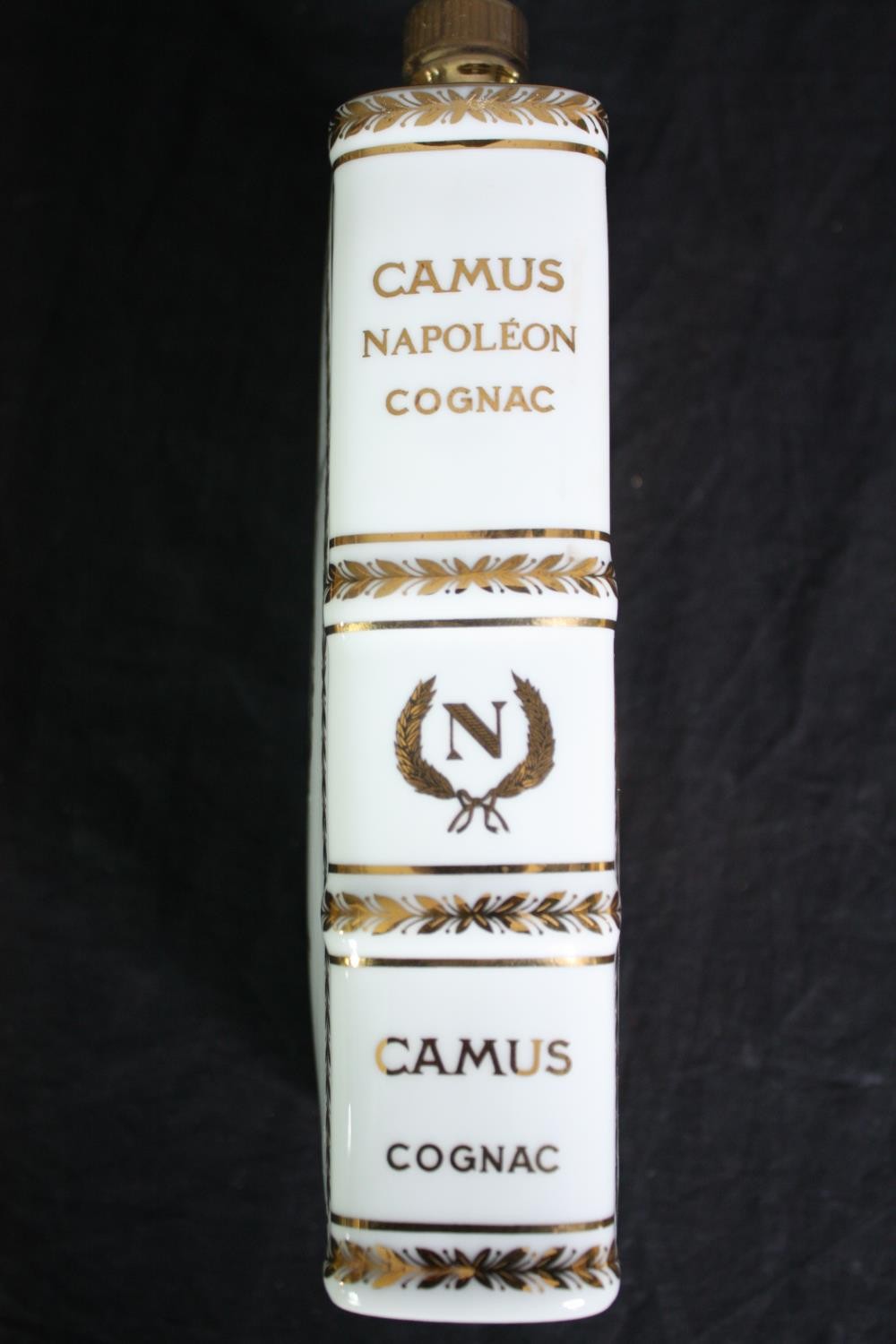 A boxed porcelain flask by Limoges containing Camus Cognac Napoleon brandy. H.25 W.16 D.8cm. - Image 5 of 8