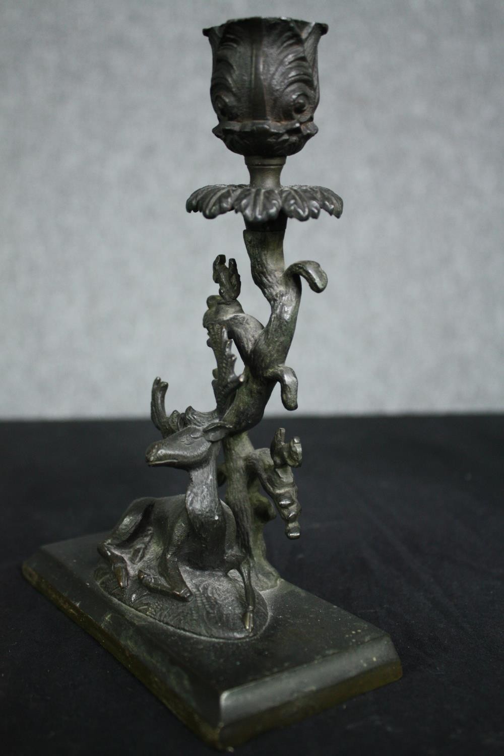 A pair of bronze candlesticks of naturalistic form. H.20 cm. (each) - Image 5 of 6