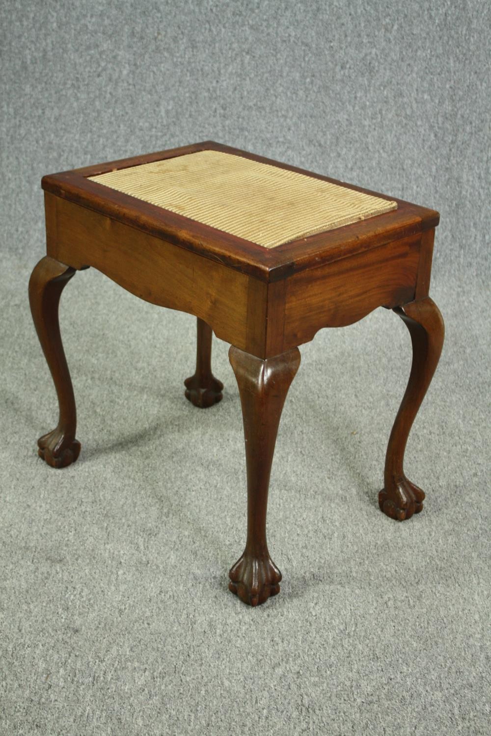 Piano stool, early 20th century mahogany Georgian style. H.54 W.56 D.41cm. - Image 3 of 5