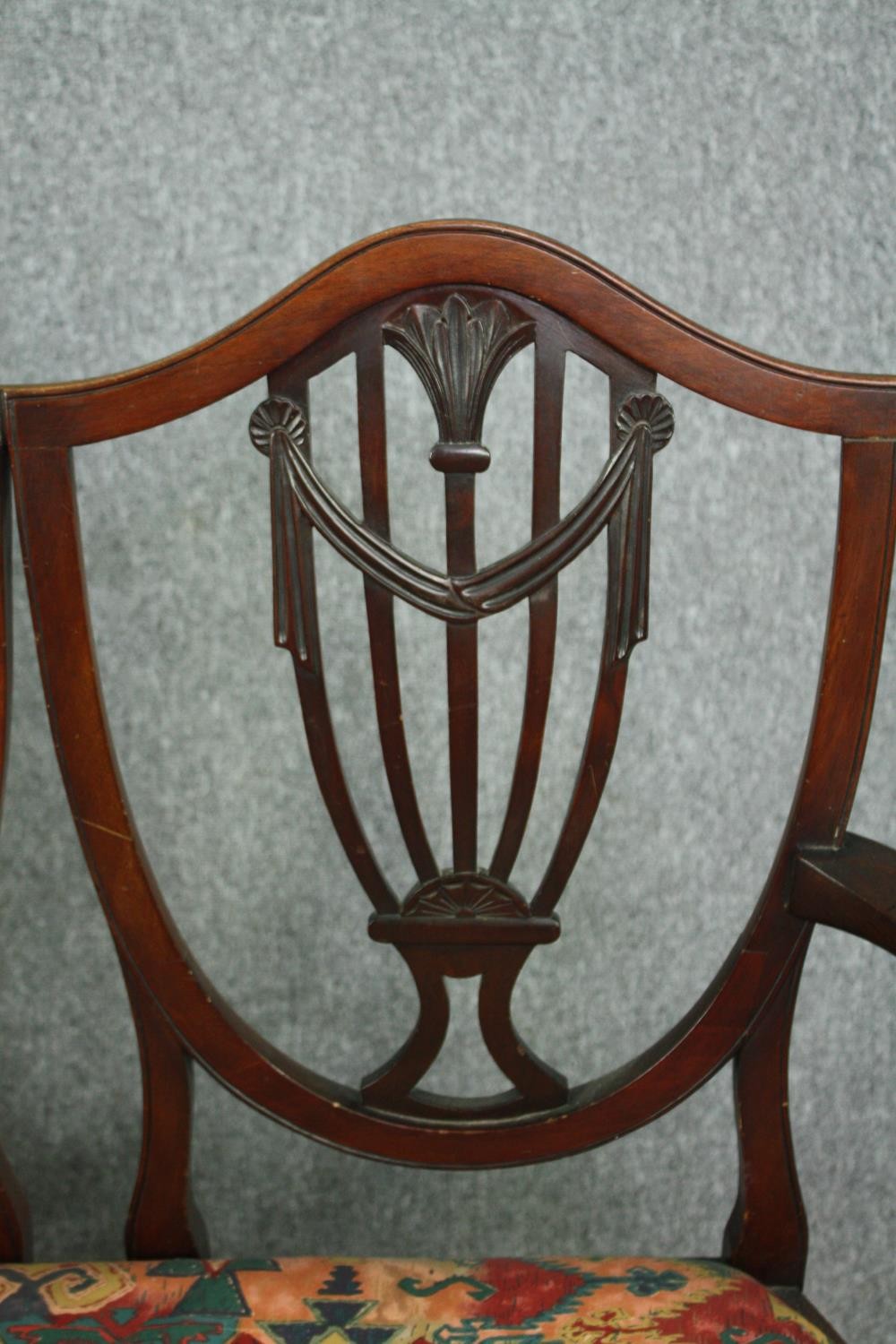 Bench sofa, Georgian style mahogany with triple Hepplewhite shield back. H.102 W.135 D.48cm. - Image 5 of 7