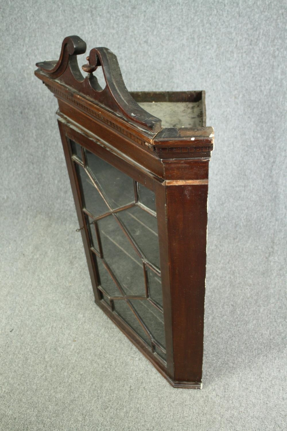 Corner cabinet, 19th century mahogany. H.114 W.70 D.32cm. - Image 3 of 5