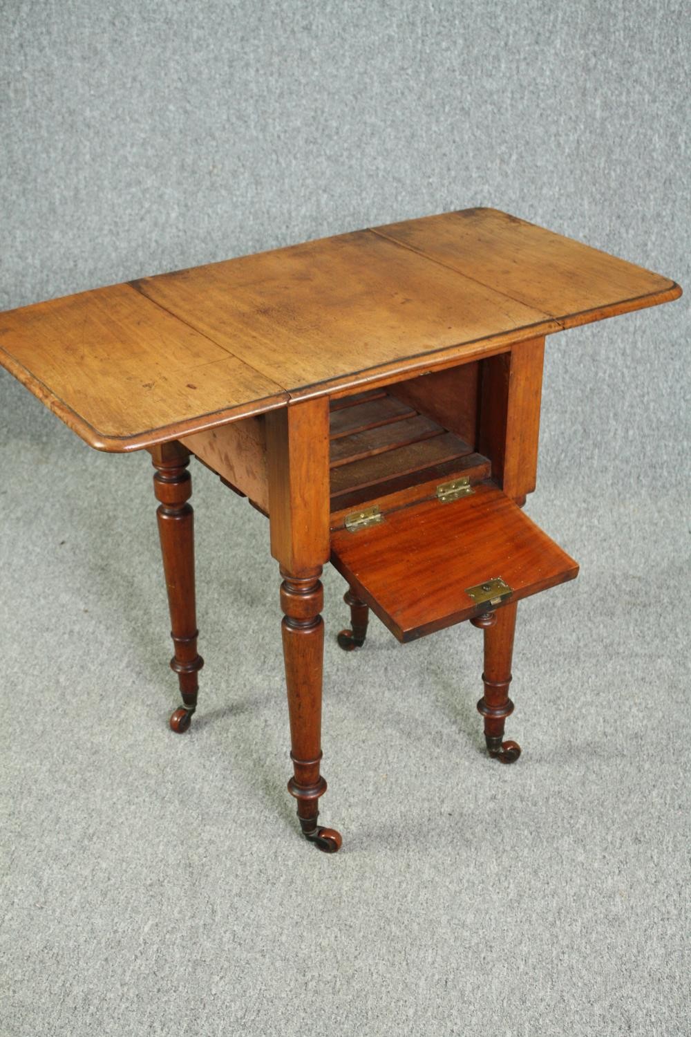 Pembroke work table, 19th century mahogany. H.72 W.83 (ext) D.42cm. - Image 5 of 7