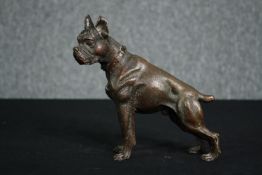 A bronze figure of a bulldog. H.19cm.