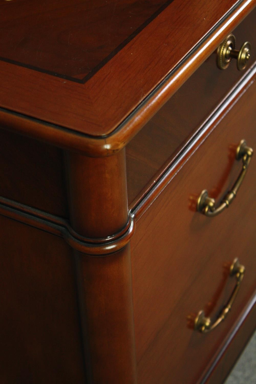Chest of drawers, contemporary Empire style cherrywood. H.80 W.119 D.42cm. - Image 7 of 8