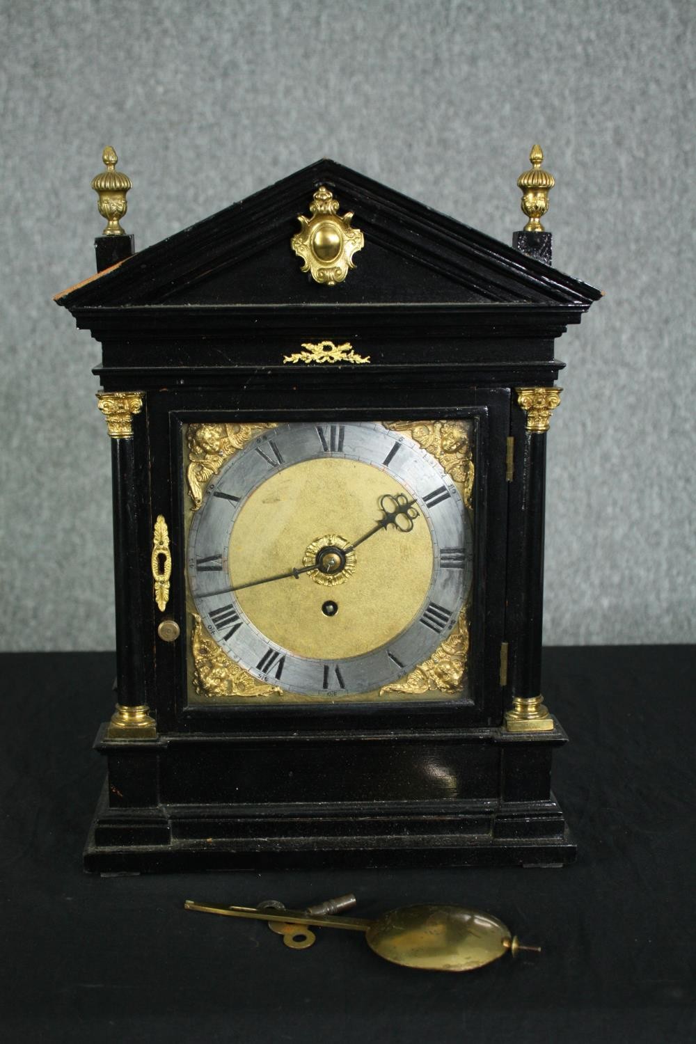 A 19th century French gilt metal mantel clock and a late 19th century ebonised and ormolu mounted - Image 2 of 18