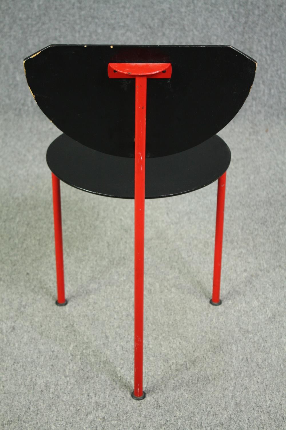 A 1980's vintage Carlo Forcolini "Alien" chair, coated steel and laminated ply. H.76cm. - Image 4 of 6