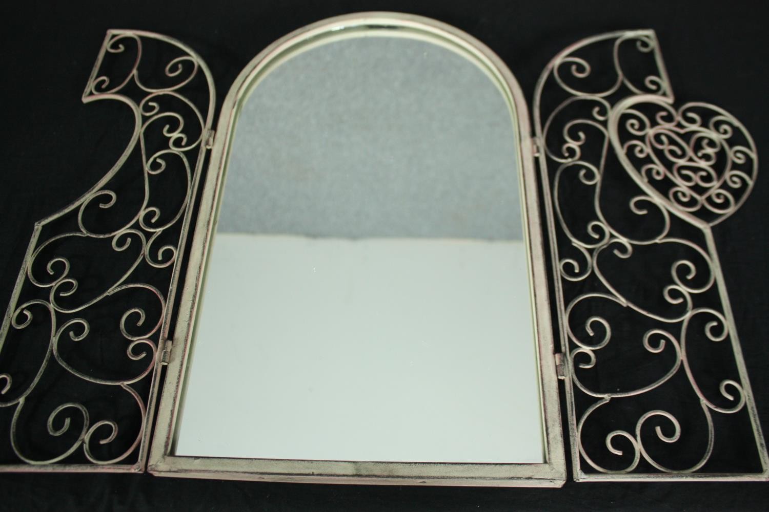 A pair of distressed painted mirrors with wrought metal doors. H.50 W.31cm. (each) - Image 3 of 5