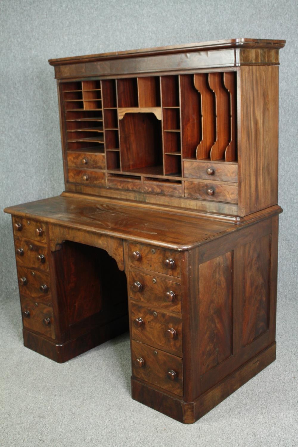 Desk, 19th century flame mahogany in three parts with upper stationery section. H.155 W.122 D.77cm. - Image 2 of 11