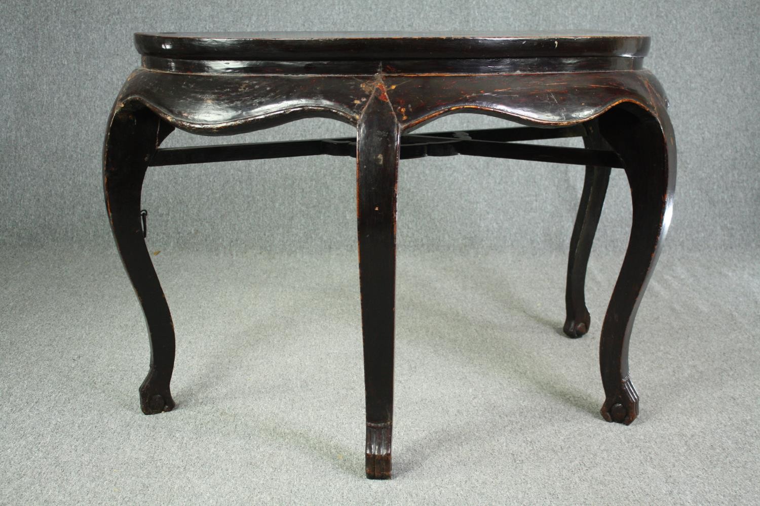 A substantial Chinese lacquered hardwood console table, possibly 19th century. H.84 W.120 D.59cm. - Image 5 of 13