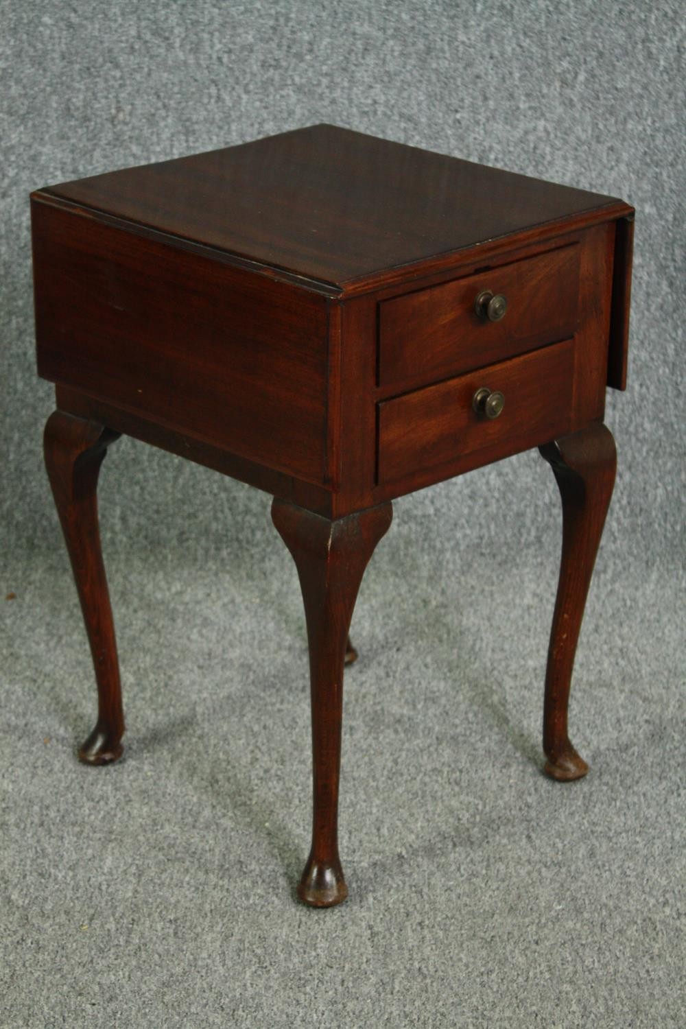 Work table, 19th century Georgian style mahogany. H.65 W.76 (ext) D.45cm. - Image 2 of 7