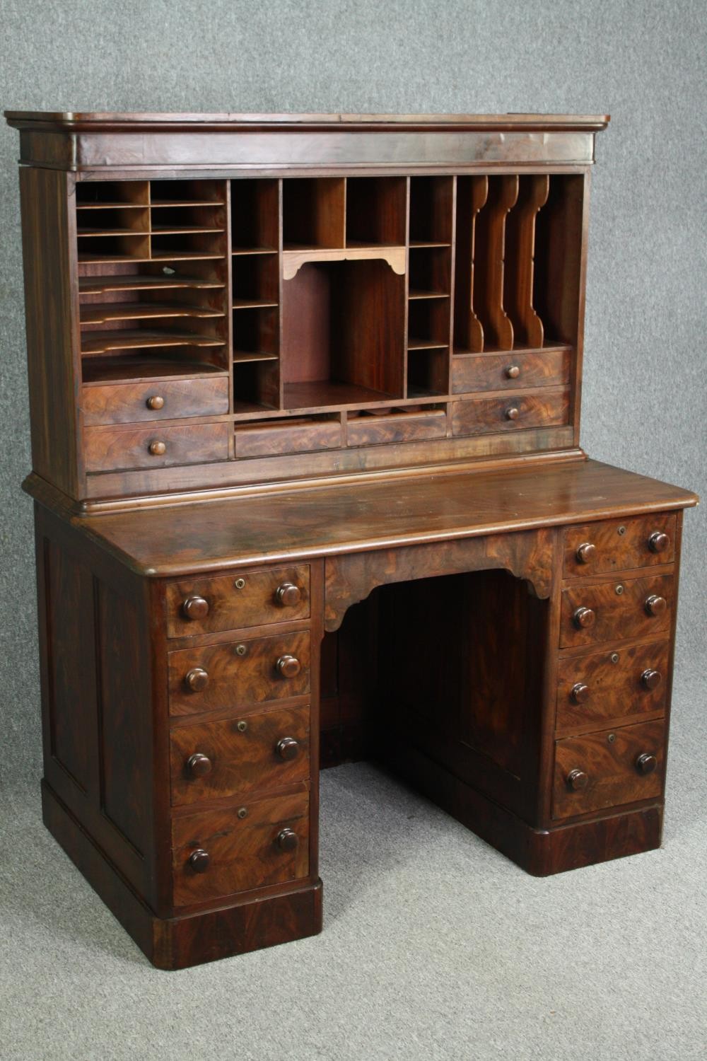 Desk, 19th century flame mahogany in three parts with upper stationery section. H.155 W.122 D.77cm. - Image 4 of 11