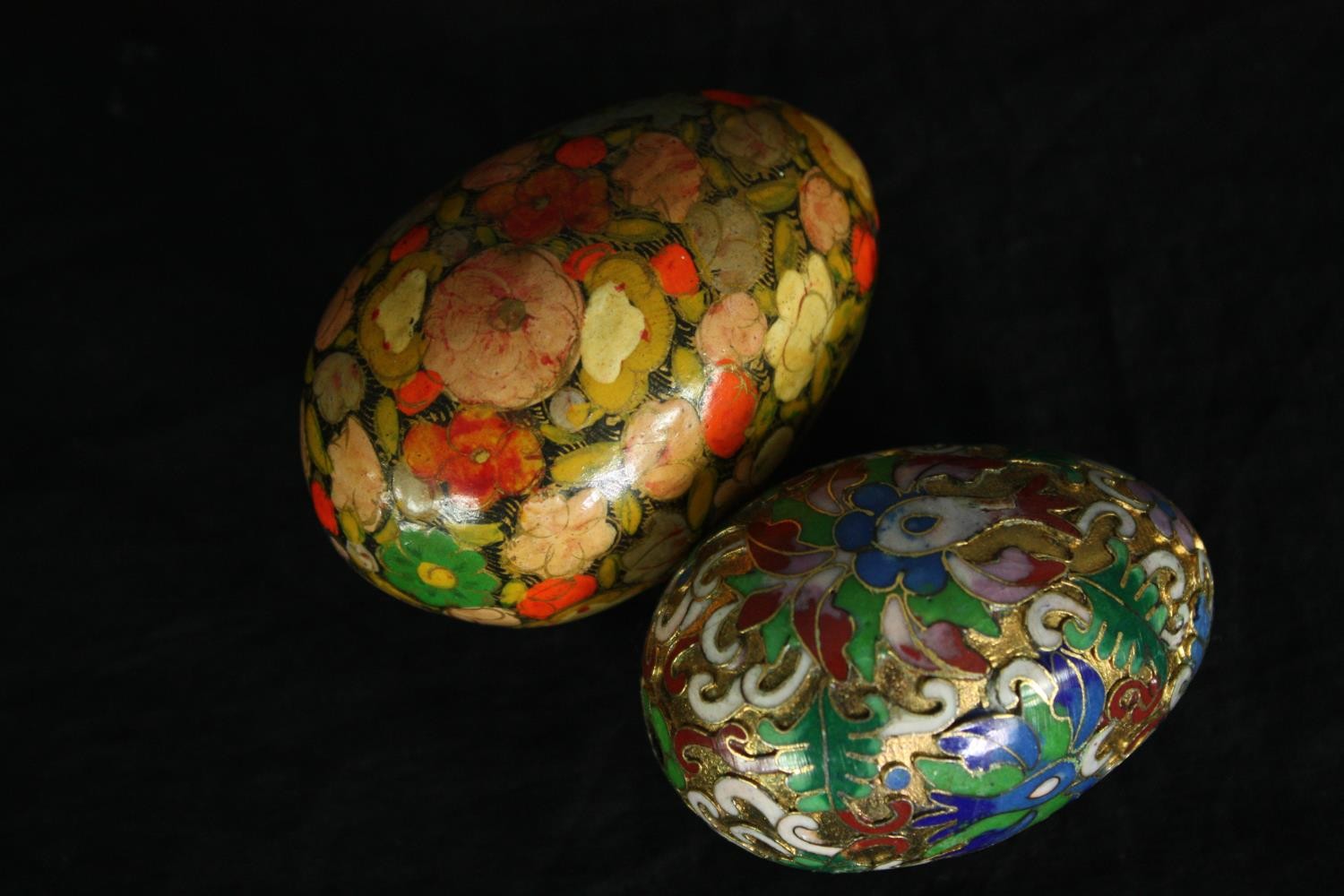 A collection of polished hardstone eggs including two hand decorated. H.7cm. (largest) - Image 2 of 6