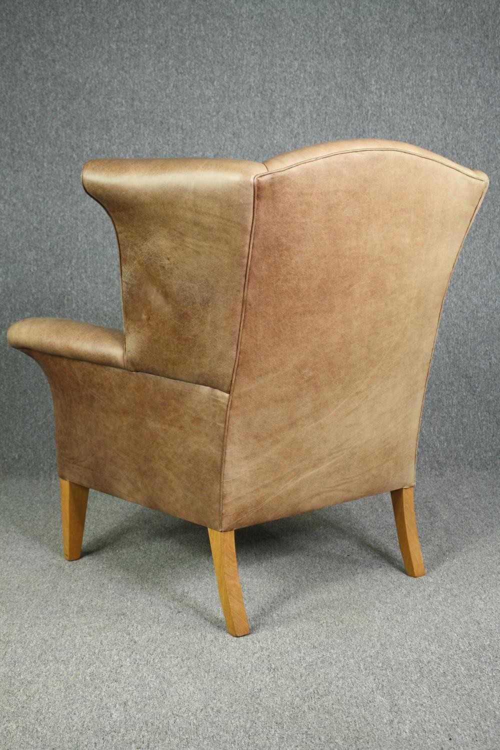 Wingback armchair, Georgian style leather upholstered. (Looks unused and is XL) H.119 W.113 D.100cm. - Image 5 of 9