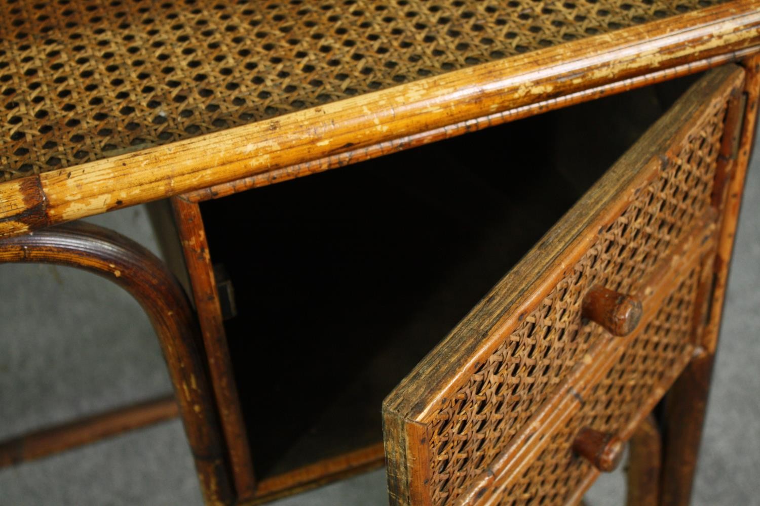 A vintage cane and bamboo writing or dressing table. H.75 W.107 D.44cm. - Image 8 of 8