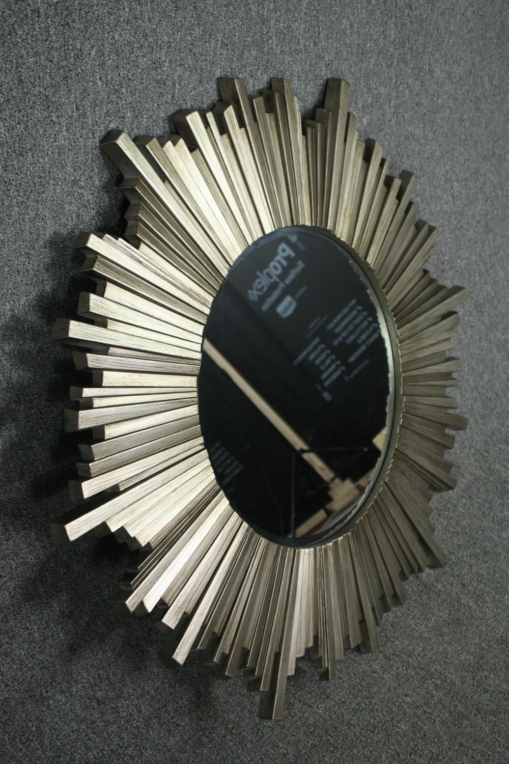 Mirror, contemporary moulded sunburst frame. Dia.100cm. - Image 2 of 5