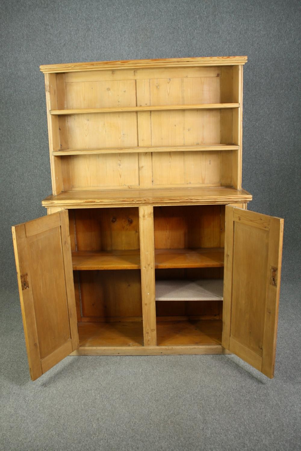 Kitchen dresser, 19th century pine with fixed upper section. H.187 W.127 D.42cm. - Image 2 of 7