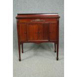 A mahogany cased Columbia Grafonola gramophone along with a collection of 78 rpm records. H.86 W.